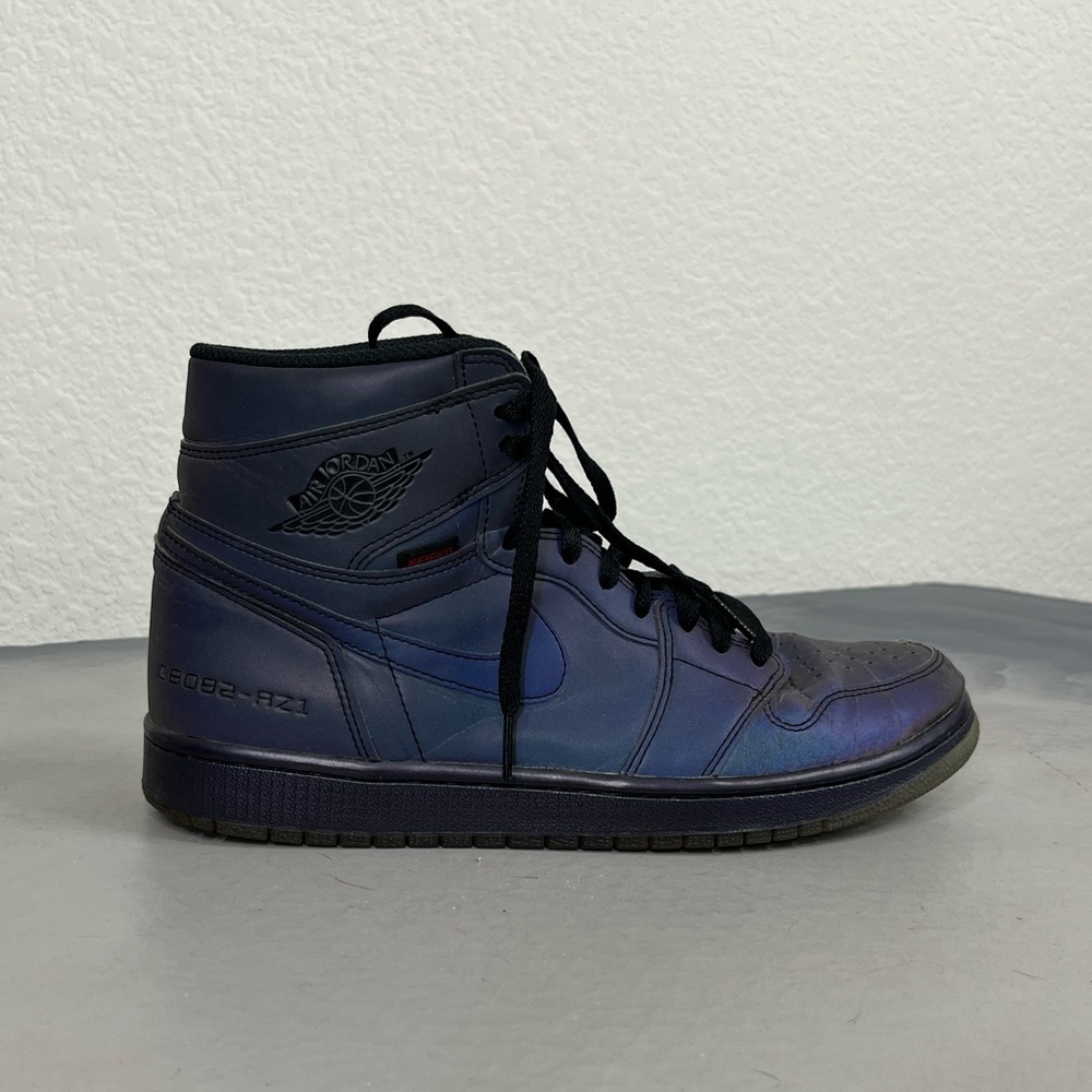 Jordan Nike Air Jordan 1 Retro High Zoom 'Fearless' Iridescent High Top Lace Up - Picture 1 of 11